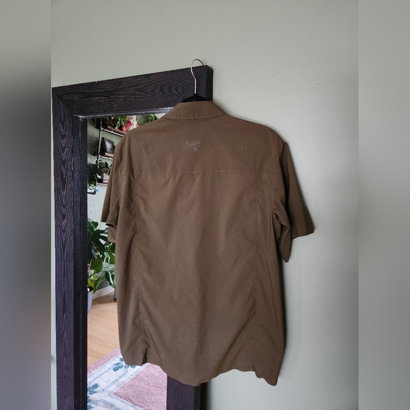 Arcteryx Green Hiking Shirt - Picture 2 of 3
